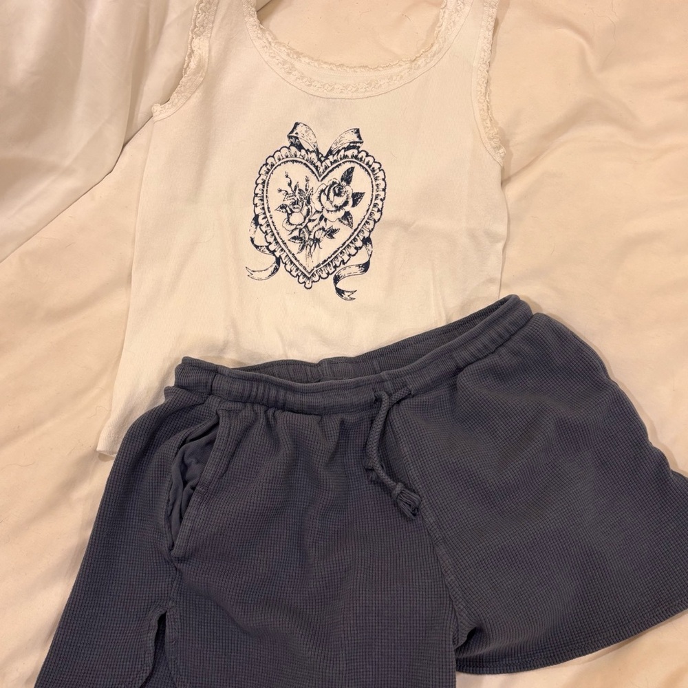 Brandy Melville John galt matching pajama set - one size